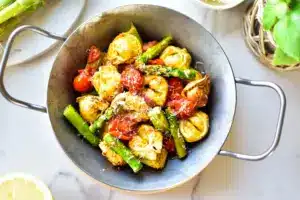 Schnelles Tortellini-Spargel-Rezept aus der Heißluftfritteuse