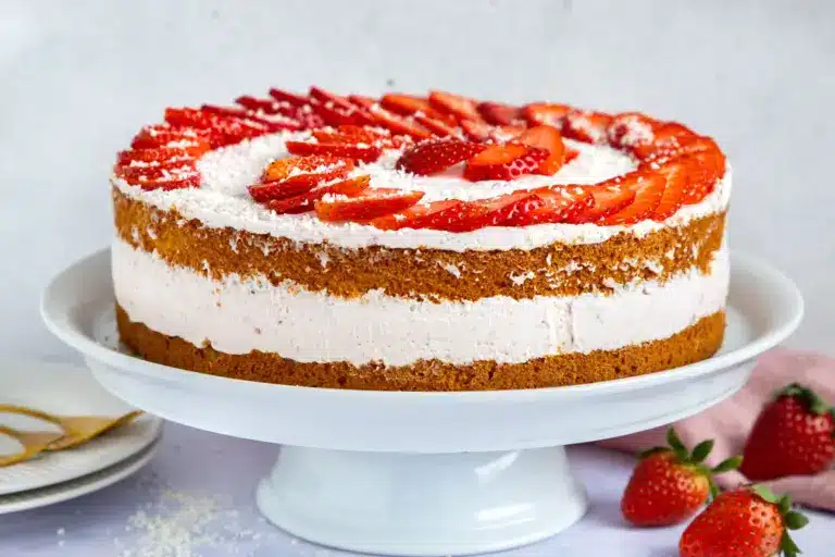 Erdbeer Mascarpone Torte backen