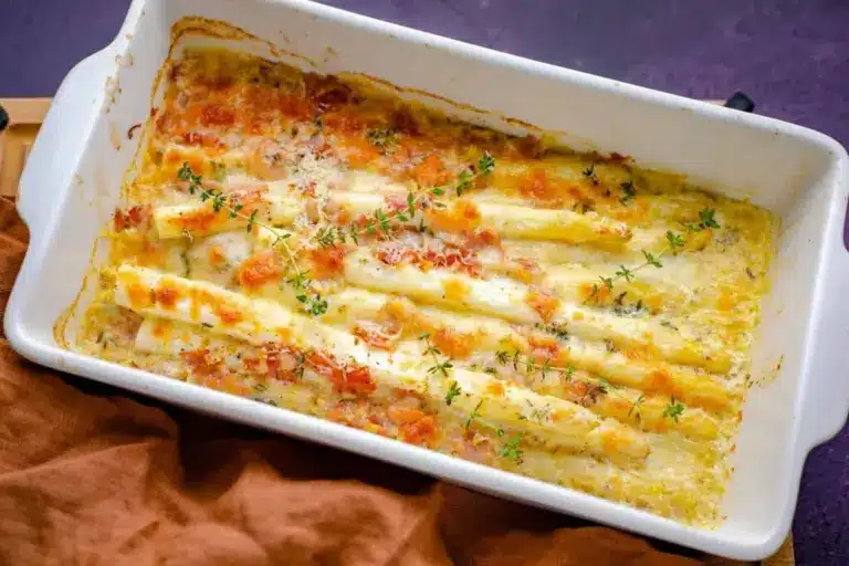 Gegratineerde asperges met ham, knoflook en tijm – Francesca Kookt