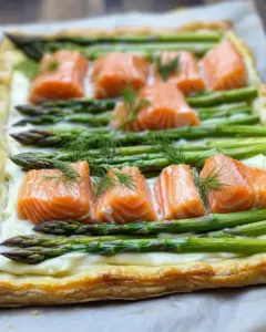 Lachs-Spargel-Tarte mit Blätterteig