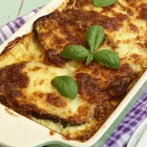 Moussaka Rezept – Cremiger griechischer Auflauf ganz einfach – Einfach Clever Kochen