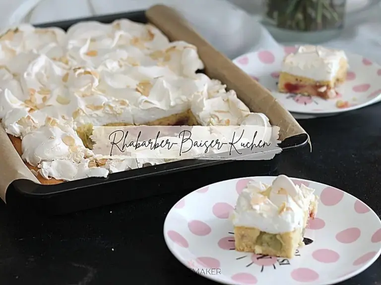 Fluffiger Rhabarber-Baiser-Kuchen vom Blech – Blechkuchenrezept &laquo; Castlemaker Foodblog & Lifestyle Magazin