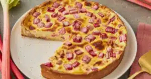 Rhabarberkuchen mit Pudding – das beste Rezept | Die besten Rezepte mit Gelinggarantie!