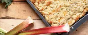 Rezept: Rhabarberkuchen mit Streuseln