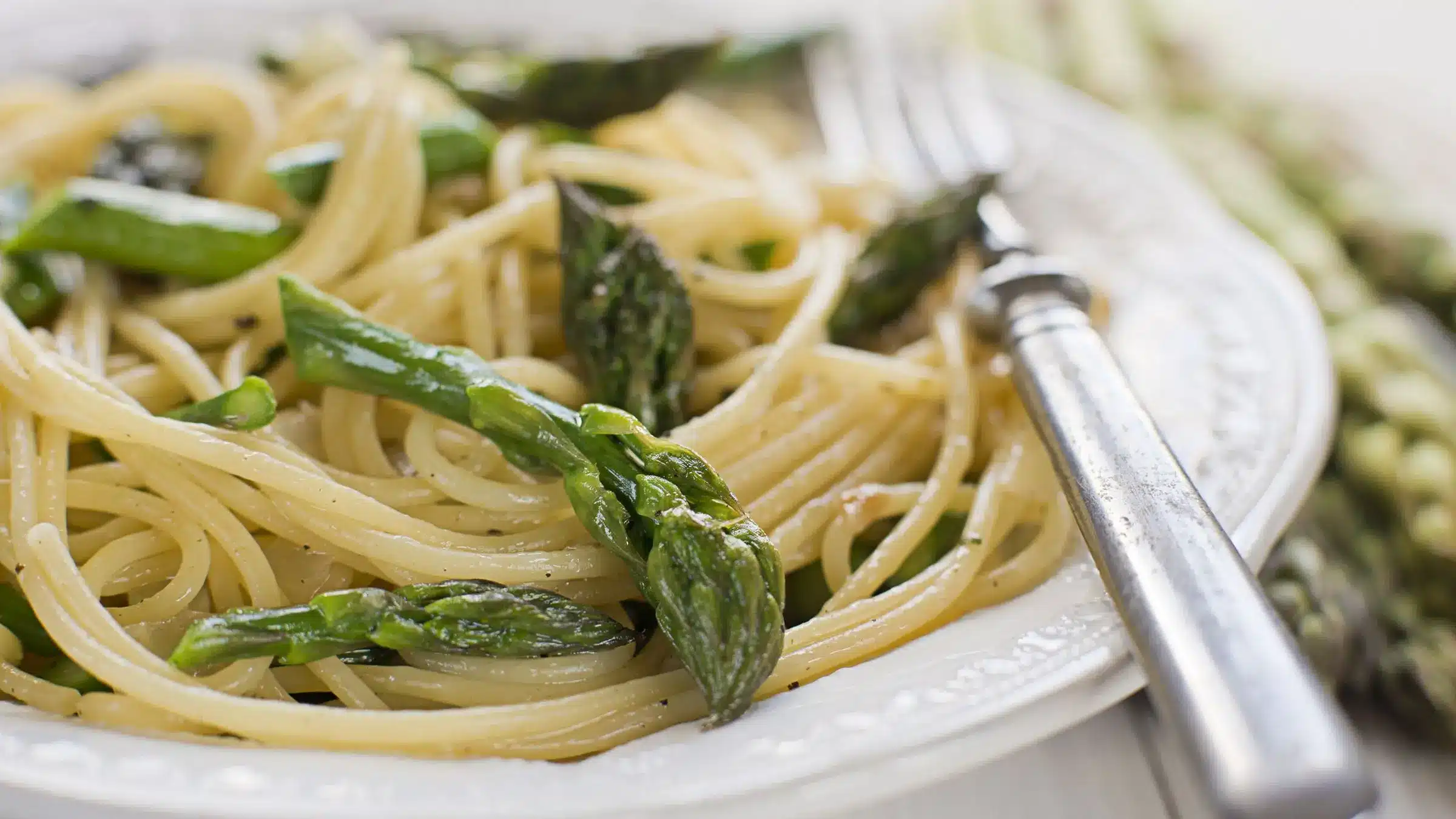 Spaghetti mit grünem Spargel Rezept