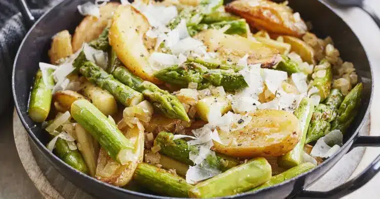 Spargel-Kartoffel-Pfanne – einfach & lecker | Die besten Rezepte mit Gelinggarantie!