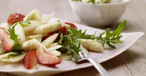 Spargel-Rucola-Salat