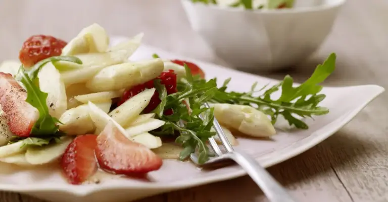 Spargel-Rucola-Salat