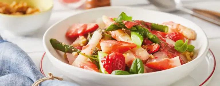 Spargelsalat mit Erdbeeren – Monsieur Cuisine Rezept