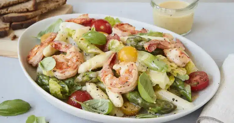 Spargelsalat mit Garnelen – schnell & lecker | Die besten Rezepte mit Gelinggarantie!