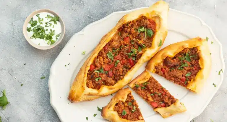 Türkische Pide | Backen macht glücklich