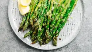 Oven Roasted Lemon Garlic Asparagus (Whole30, Vegan)