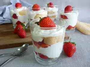 Erdbeer-Tiramisu